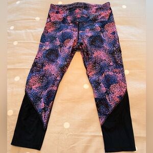 Under Armour Women's Pink and Blue Patterned Capris